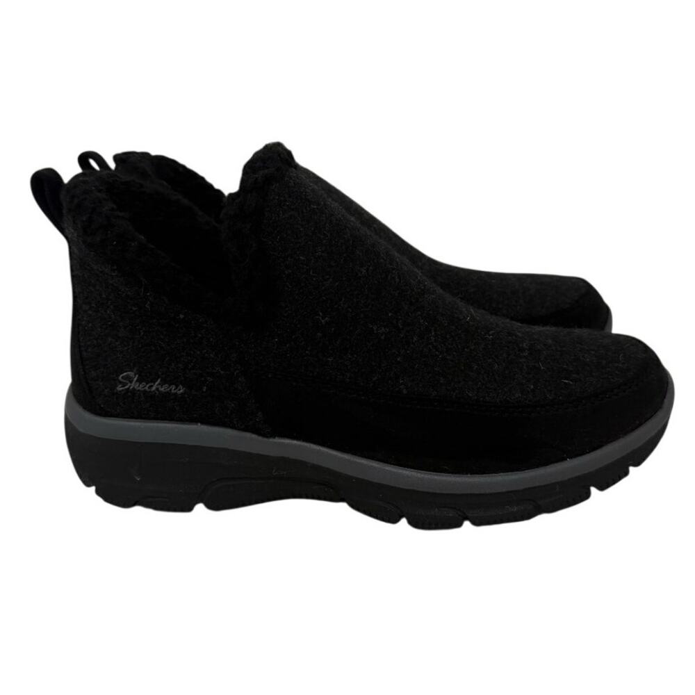 Skechers Relaxed Fit Memory Foam Black Booties Women's 7 Pull On
